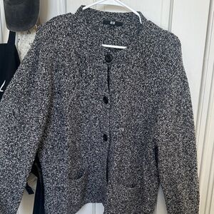Uniqlo Black & White Marled Button Cardigan